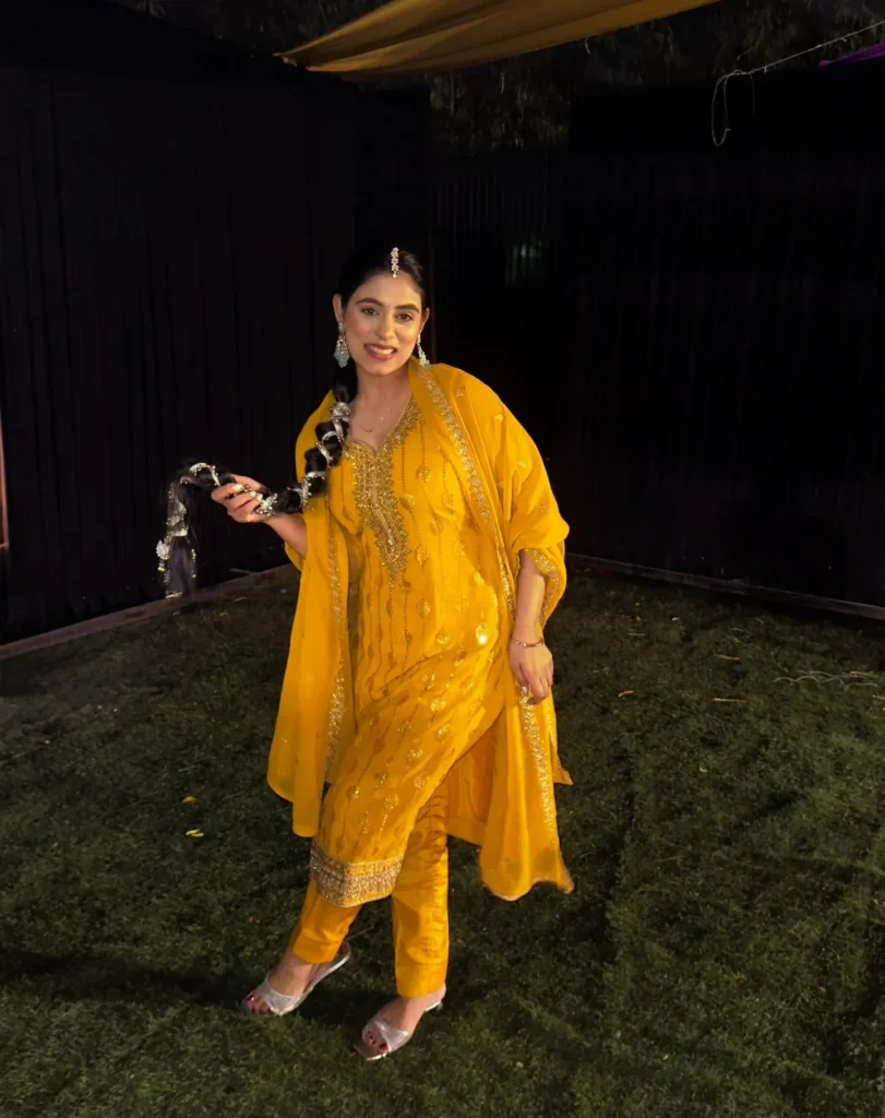 Samridhi Mam PW Income